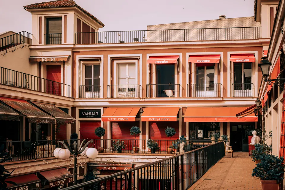 Exploring Jefferson, Louisiana in Jefferson